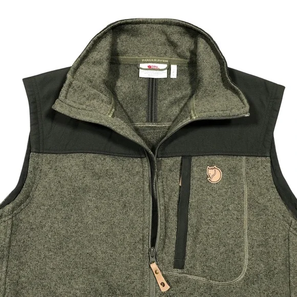 Men's Green Vest - Picture 4 of 11